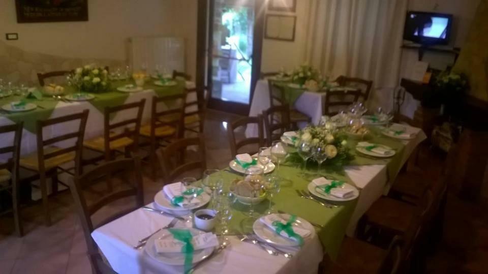 Villa Agriturismo Tre Santi à Padula Extérieur photo