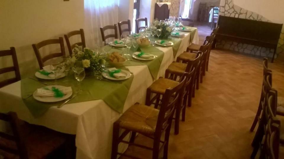Villa Agriturismo Tre Santi à Padula Extérieur photo
